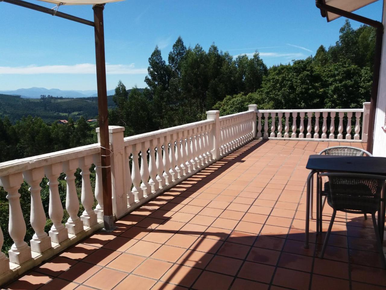 Agroturismo Kasa Barri Bermeo Bagian luar foto
